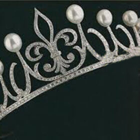 Bridal Crown 75 Carat Rose Cut Diamond & Pearl 70 Gms 925 Sterling Silver