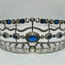 Victoria Crown 29.5 Carat Rose Cut Diamond & Blue Sapphire 58.77 Gms 925 Sterling Silver