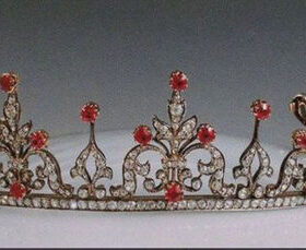 wedding Crown 25.25 Carat Rose Cut Diamond & Ruby 62.45 Gms 925 Sterling Silver