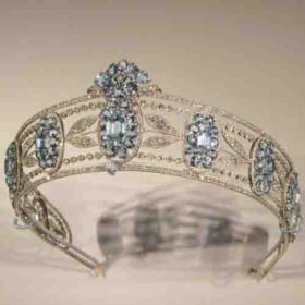 Bridal Crown 70.7 Carat Rose Cut Diamond & Blue Topaz 57.4 Gms 925 Sterling Silver