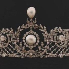 Pearl Tiara 30 Carat Rose Cut Diamond & Pearl 75 Gms 925 Sterling Silver