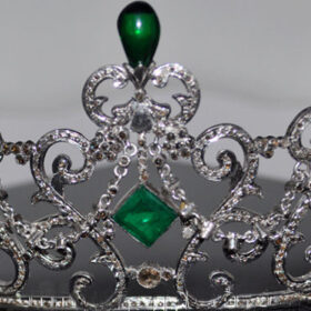 Reproduction Crown 36 Carat Rose Cut Diamond & Emerald 62.5 Gms 925 Sterling Silver