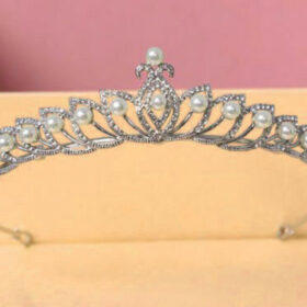 Flower Tiara 24.75 Carat Round Brilliant Diamond & Pearl 42.8 Gms 14K Gold