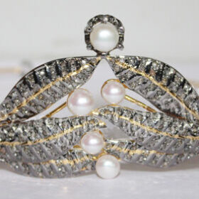 Pearl Tiara 26.52 Carat Rose Cut Diamond & Pearl 66.35 Gms 925 Sterling Silver