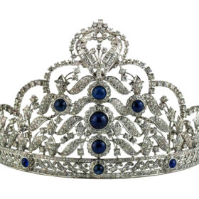 Bridal Crown 32.28 Carat Round Brilliant Diamond & Sapphire 105.5 Gms 14K Gold