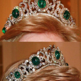 Princess Crown 107.5 Carat Rose Cut Diamond & Emerald 45.55 Gms 925 Sterling Silver