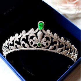 Birthday Crown 16.5 Carat Rose Cut Diamond & 7 Carat Emerald 78.8 Gms 925 Sterling Silver