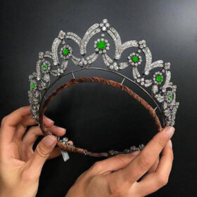 wedding Crown 36.12 Carat Rose Cut Diamond & Emerald 79.8 Gms 925 Sterling Silver