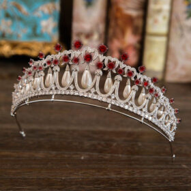Queen Crown 25 Carat Rose Cut Diamond & 55 Carat pearl & ruby 100 Gms 925 Sterling Silver