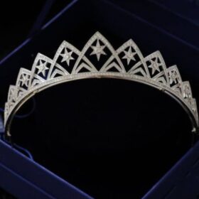 Victorian Crown 19.55 Carat Rose Cut Diamond 63.25 Gms 925 Sterling Silver
