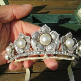 wedding crown 7 Carat Rose Cut Diamond & 100 Carat Pearl 52.5 Gms 925 Sterling Silver