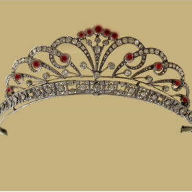 Victorian Crown 15.3 Carat Rose Cut Diamond & 13 Carat Ruby 55 Gms 925 Sterling Silver