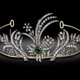 wedding Crown 9.4 Carat Rose Cut Diamond & 6 Carat Emerald 45 Gms 925 Sterling Silver