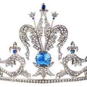 Bridal Crown 20.2 Carat Rose Cut Diamond & Sapphire 77 Gms 925 Sterling Silver