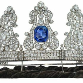 Birthday Crown 1000 Pcs Cubic Zirconia Diamond 100 Gms 925 Sterling Silver