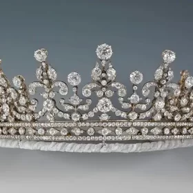 Charming 23 Carat Diamond 925 Sterling Silver Bridal Crown