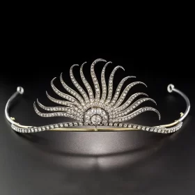 Fashionable 9.4 Carat Diamond 925 Sterling Silver Royal Tiara