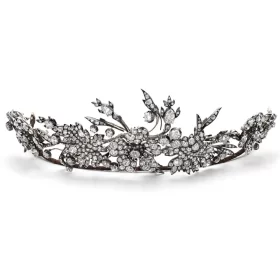 Casual 9.72 Carat Diamond 925 Sterling Silver Queen Tiara