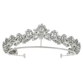 Designer 24.8 Carat Diamond  62 Gms 14Kt White Gold Birthday Tiara